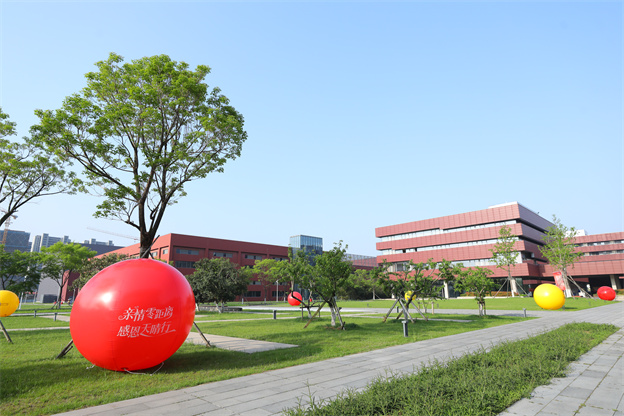 1681345427115669F58B.jpg 14.jpg