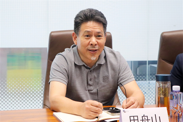 16866151921122694D83.jpg 2.jpg