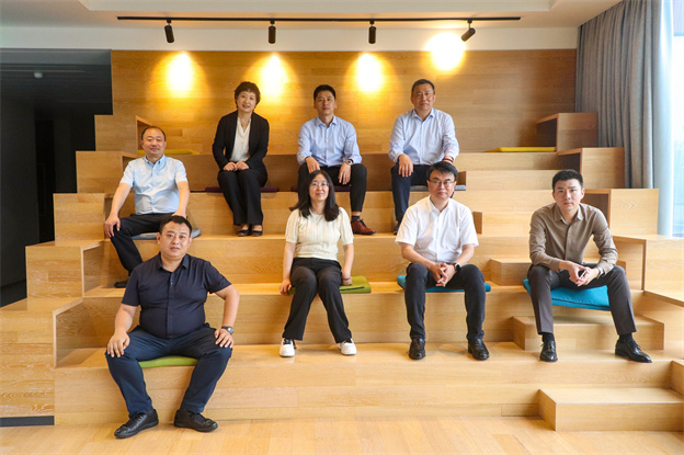 16866152496952642DA2.jpg 7.jpg